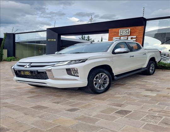MITSUBISHI L200 TRITON 2.4 16V TURBO DIESEL SPORT HPE-S CD 4P 4X4 AUTOMÁTICO MITSUBISHI L200 TRITON 2.4 16V TURBO DIESEL SPORT HPE-S CD 4P 4X4 AUTOMÁTICO